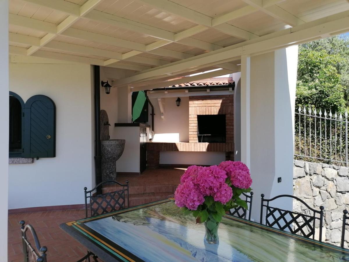 Villa Daniela Riva di Solto Extérieur photo